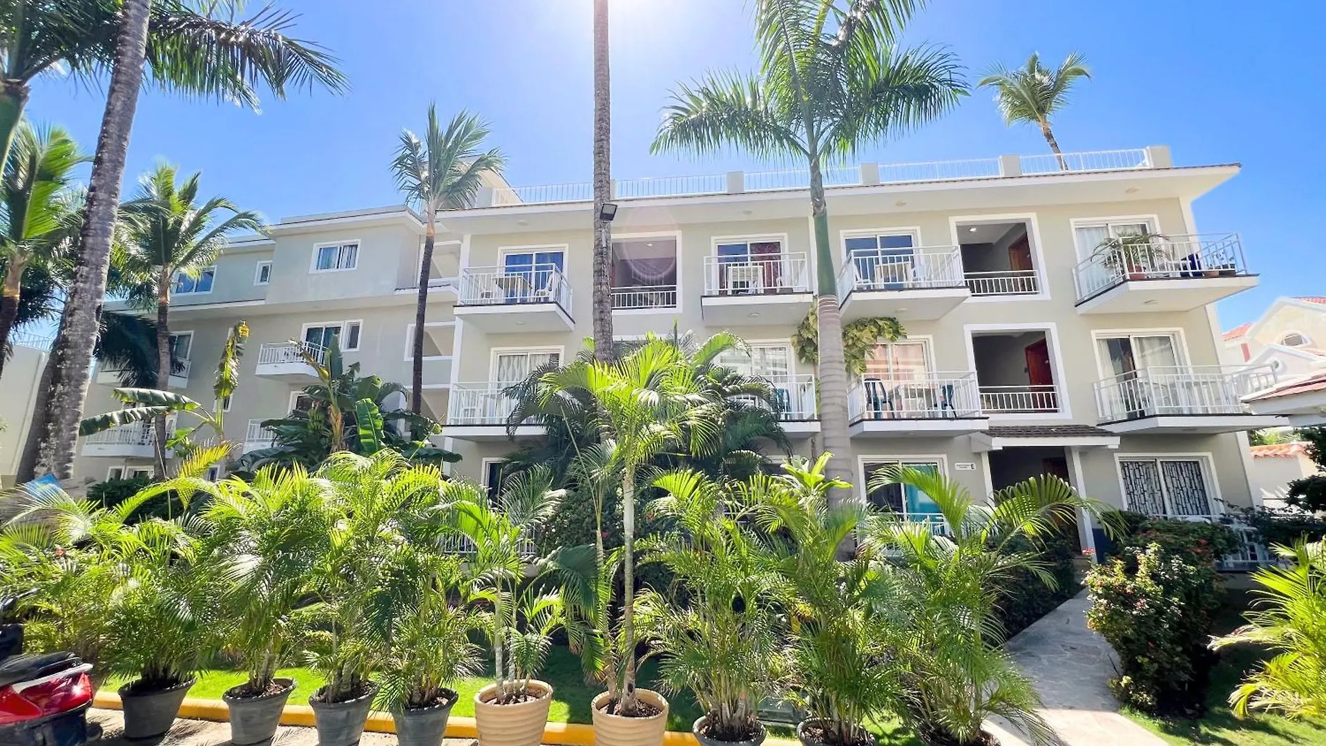 Caraibo Studios Beach Club & Pool Punta Cana 5*,